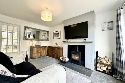 4 bedroom terraced house for sale, Victoria Close, Newport, EX32 9HX