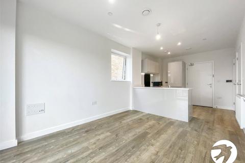 1 bedroom flat to rent, Vousden Grove, London, SE28