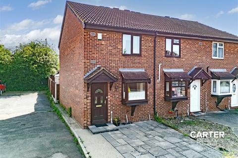 2 bedroom end of terrace house for sale, Crest Avenue, Grays, RM17
