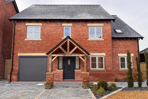 6 bedroom detached house for sale, Farriers Fold, Gill Lane, Walmer Bridge, Preston, PR4