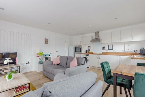 2 bedroom ground floor flat for sale, Ashley Place, Edinburgh EH6