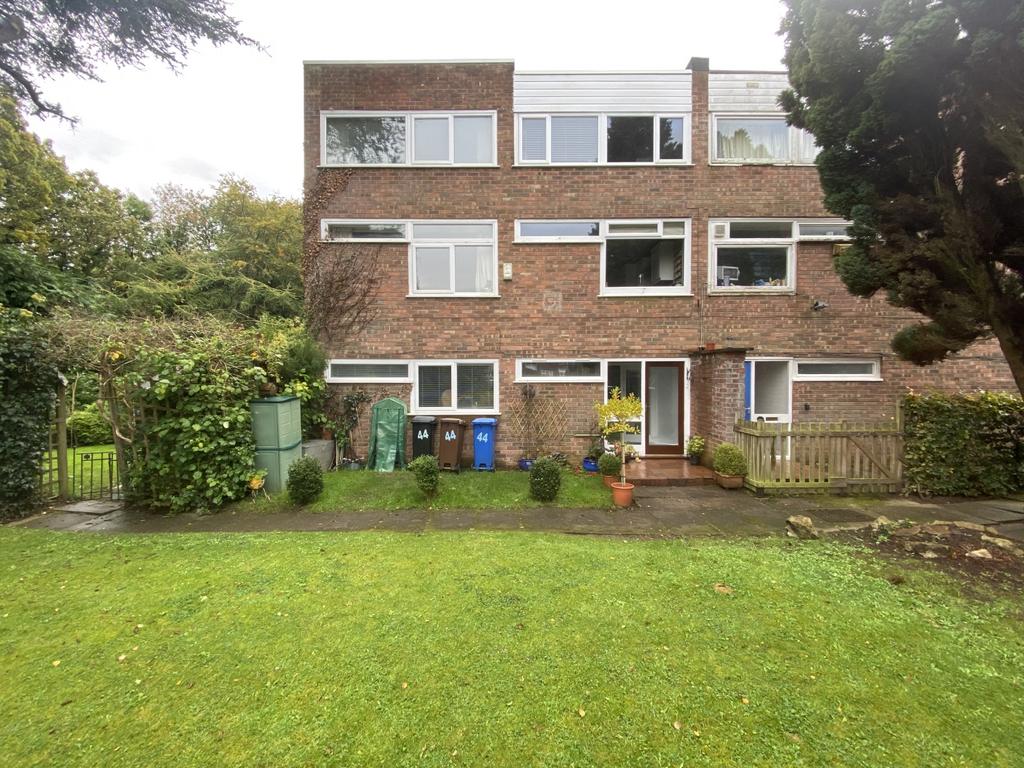 Ladybrook Road, Bramhall, Stockport... 4 bed townhouse £1,795 pcm (£