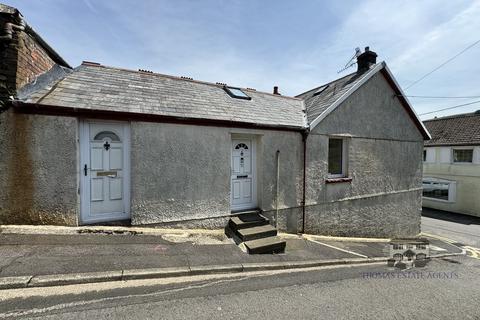 2 bedroom end of terrace house for sale, Marian Street, Tonypandy, Rhondda Cynon Taff. CF40 2DN