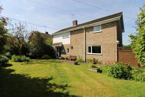 4 bedroom detached house for sale, CASTLE ROAD, LAVENDON