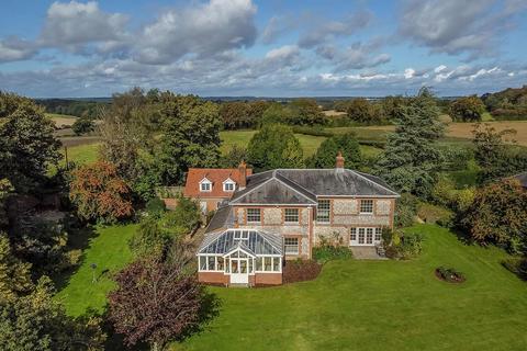 6 bedroom detached house for sale, Wivelrod Road, Wivelrod, Alton, Hampshire, GU34