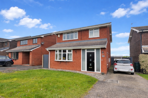 4 bedroom detached house for sale, Windmill Close, Staining FY3