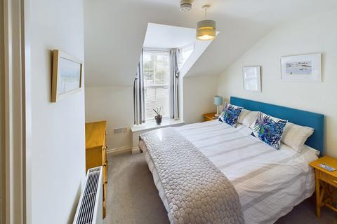 2 bedroom flat for sale, Fairfield House, Porthrepta Road, Carbis Bay, TR26 2NZ