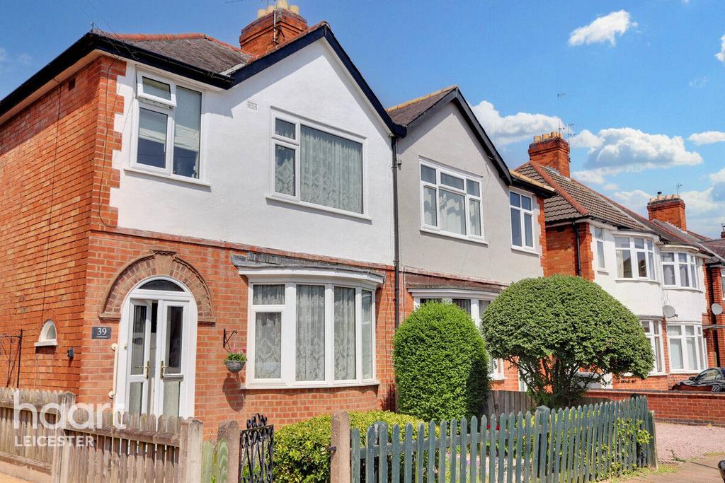 Cranfield Road, Leicester 3 bed semidetached house for sale £225,000