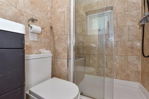 34 Queens Road, Gravesend, DA12 5JP