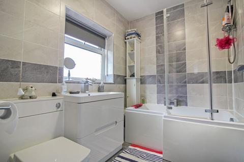 14 Brynglas, Gilwern, Abergavenny, NP7 0BS