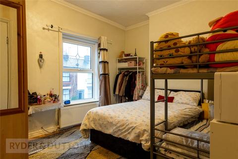 722 Ashton Road, Oldham, OL8 3HW