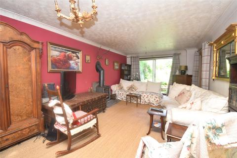 4 bedroom detached house for sale, Woodfield Road, Ledbury, Herefordshire, HR8