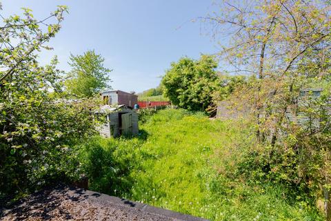 9 Crofts Estate, Sandford, Crediton, EX17 4LX