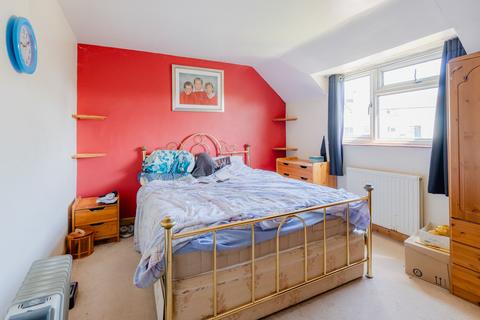9 Crofts Estate, Sandford, Crediton, EX17 4LX