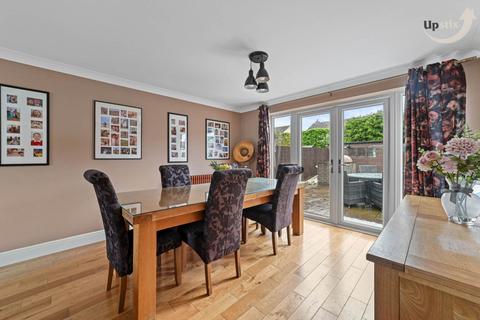 10 Mowlands, Capel St Mary, Ipswich, IP9 2XB