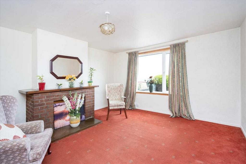 1 Maranatha Crescent, FK2 0DF 3 bed end of terrace house for sale £