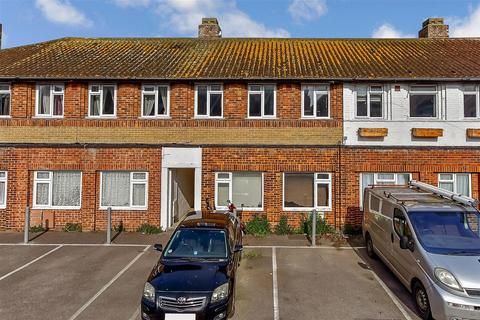 2 bedroom maisonette for sale, Hillfield Road, Selsey, Chichester, West Sussex