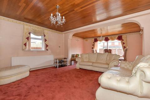 3 bedroom detached bungalow for sale, Genesta Glade, Gravesend, Kent