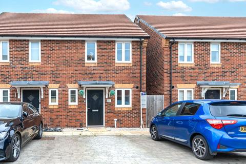 2 bedroom semi-detached house for sale, Clover Fields, Didcot, OX11
