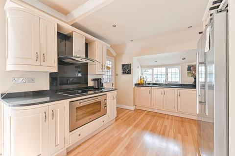 1 Top Park, Beckenham, BR3 6RU