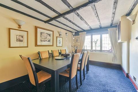 1 Top Park, Beckenham, BR3 6RU
