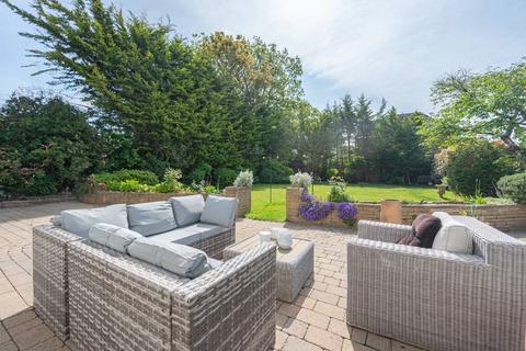 1 Top Park, Beckenham, BR3 6RU