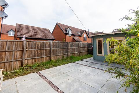 11 Brancey Close, Thrapston, Kettering, NN14 4FQ
