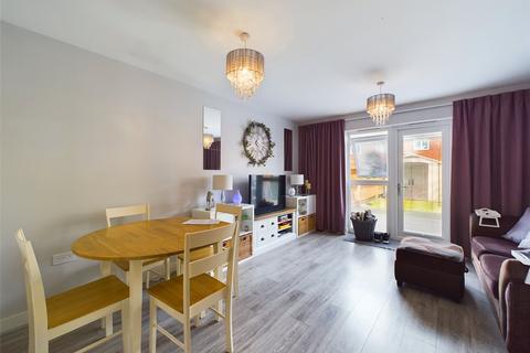 53 Fauld Drive Kingsway, Quedgeley, Gloucester, GL2 2HZ