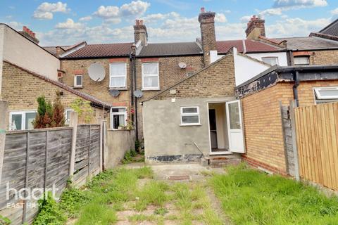 51 Mortimer Road, London, E6 3QP