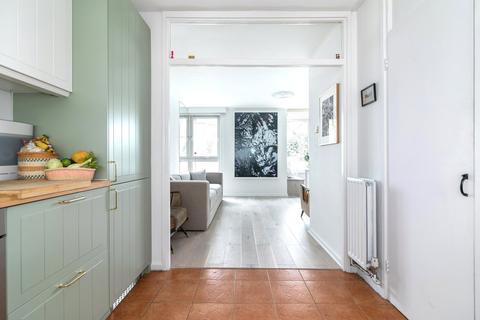 44 Warwick Crescent, London, W2 6NE