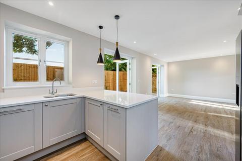 3 bedroom house for sale, Twyford Avenue, Acton, W3