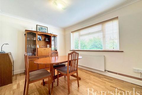 150 Birch Crescent, Hornchurch, RM11 2NG