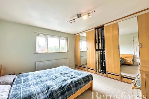 150 Birch Crescent, Hornchurch, RM11 2NG