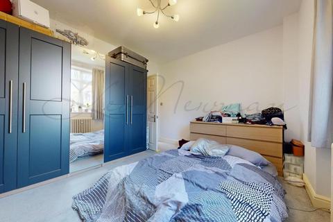 2 bedroom flat to rent, Wellesley Court, Maida Vale, W9
