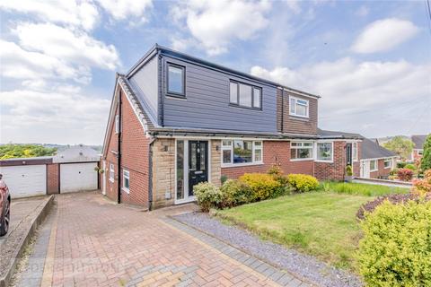 8 Claytons Close, Springhead, Oldham, OL4 4NT