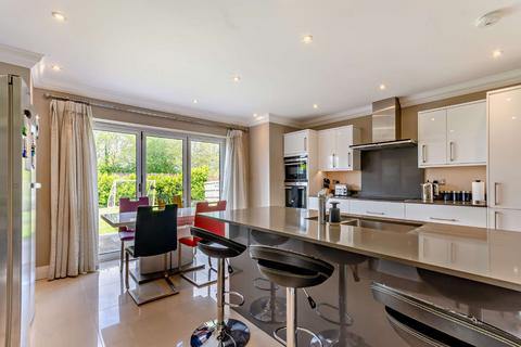 6 bedroom detached house for sale, Eaton Place, Beaconsfield, HP9