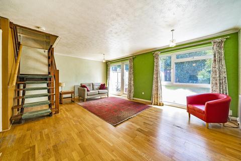 3 bedroom terraced house for sale, Gibsons Hill, Streatham