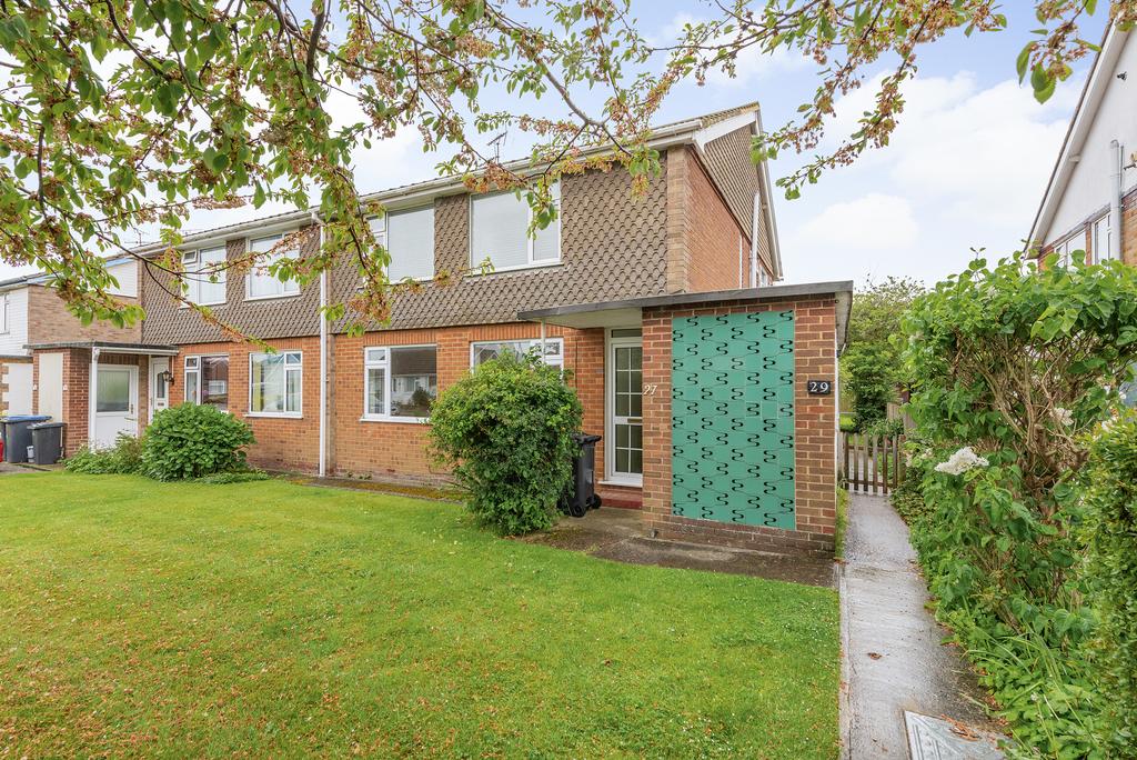 Kite Farm, Whitstable 2 bed flat for sale £220,000