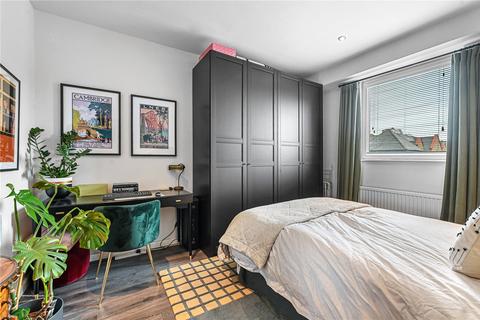 2 bedroom apartment for sale, Bridgeport Place, Kennet Street, London, E1W