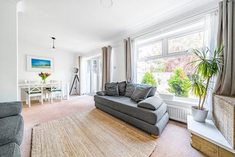 6 Eton Road, Datchet, Slough, SL3 9AY
