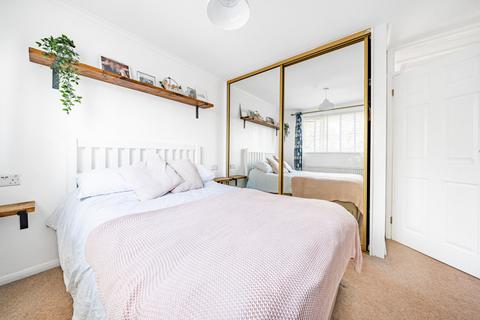 6 Eton Road, Datchet, Slough, SL3 9AY