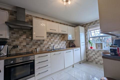 2 bedroom apartment for sale, Kensington Court, South Shields, NE33