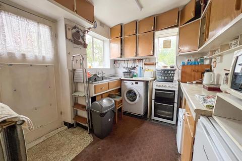 3 bedroom end of terrace house for sale, Solihull B92