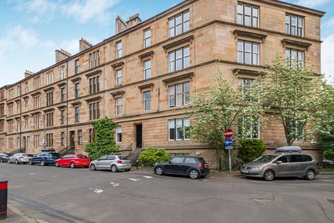 4 bedroom flat to rent, Otago Street, Hillhead, Glasgow, G12