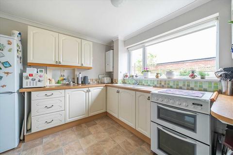 3 bedroom semi-detached house for sale, Stag Hill, Basingstoke