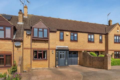 3 bedroom terraced house for sale, Middleton Cheney,  South Northants,  OX17