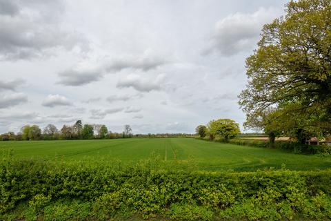 3 bedroom detached house for sale, Norwich Road, Ludham