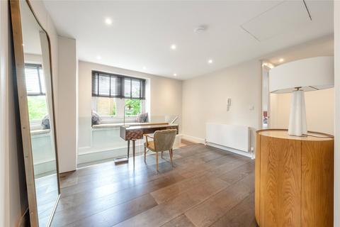 2a Randolph Crescent, London, W9 1DR