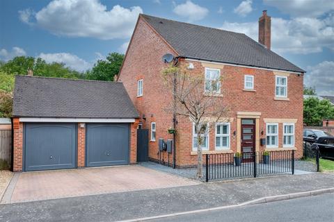 4 bedroom detached house for sale, Three Acres Lane, Dickens Heath, Solihull, B90 1NY