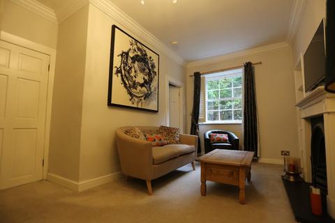 1 bedroom flat to rent, Cumberland Street, New Town, Edinburgh, EH3